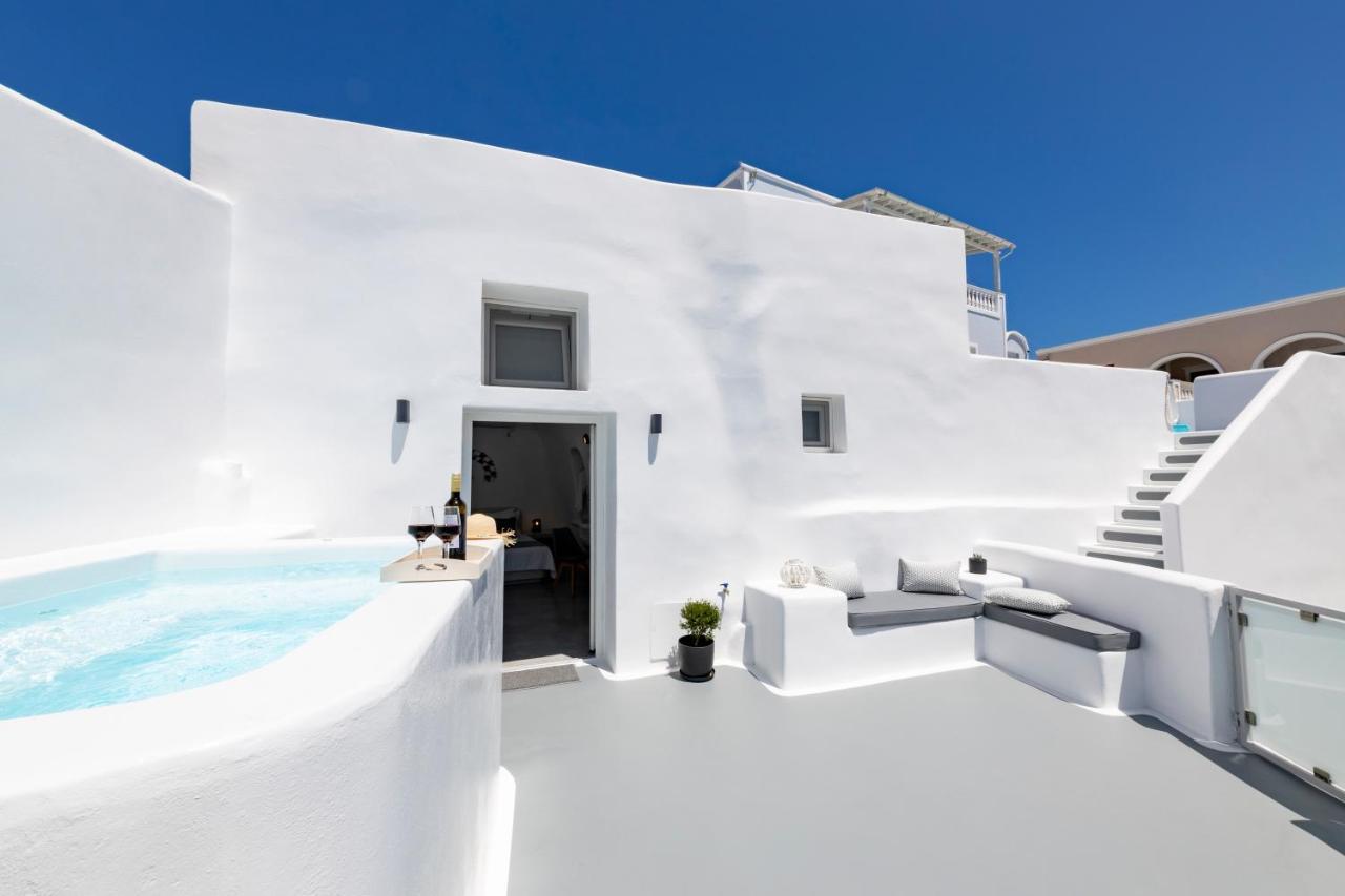 Отель Evas House Тира Экстерьер фото